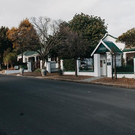 Cummings Guesthouse Wellington Bagian luar foto