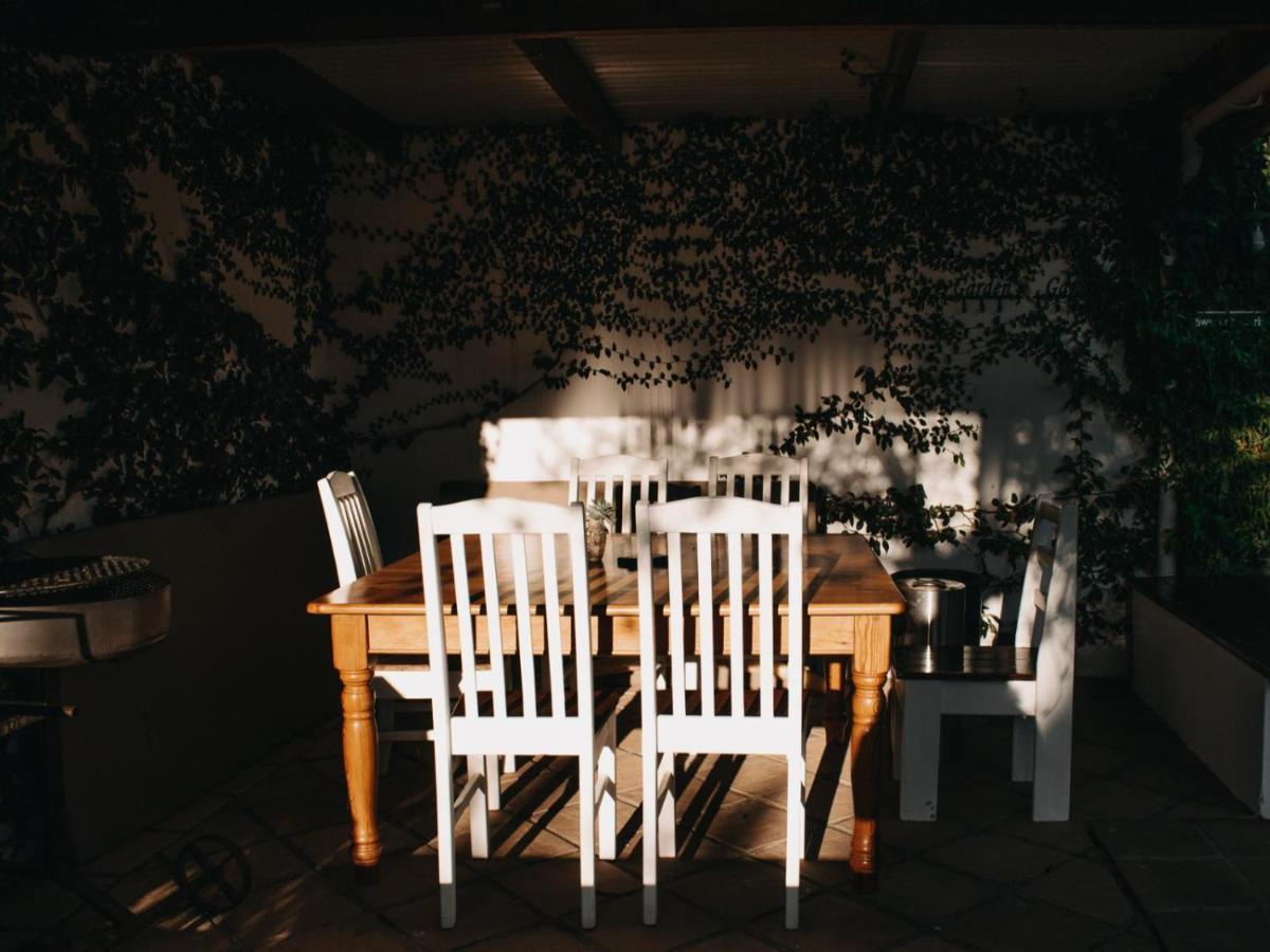 Cummings Guesthouse Wellington Bagian luar foto